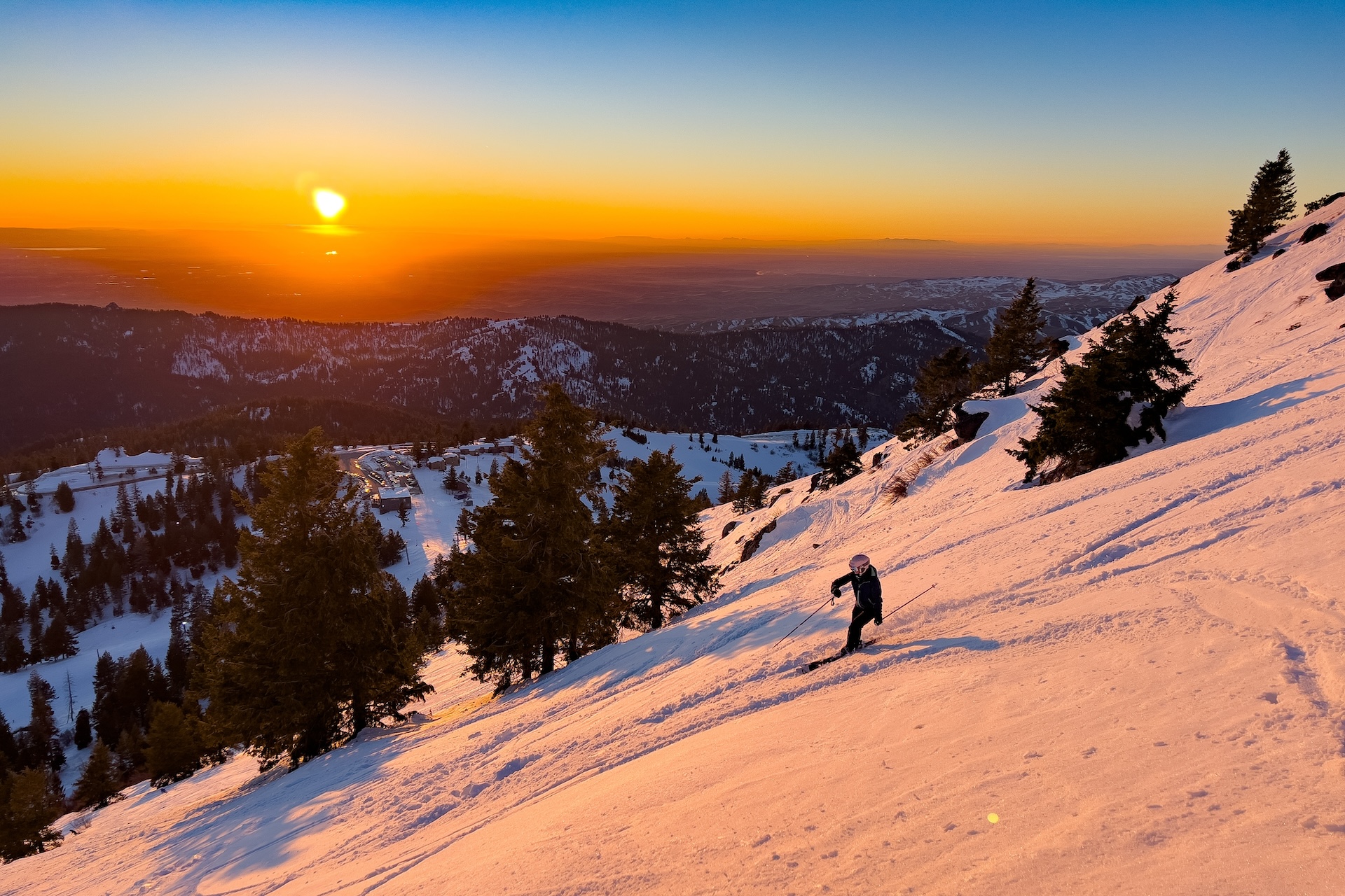 picture of skiing at Bogus Basin in Boise, Idaho